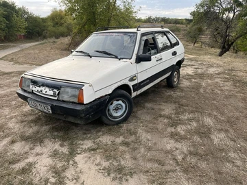 Авто ВАЗ 2109 1989 № 7946236