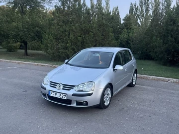 Авто Volkswagen Golf 2005 № 7946262
