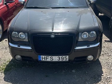 Авто Chrysler 300C 2005 № 7946263