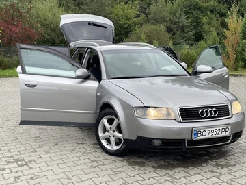 Авто Audi A4 2002 № 7946336