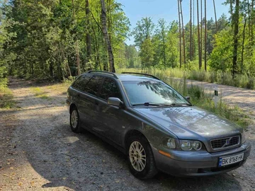 Авто Volvo V40 Kombi 2004 № 7946459