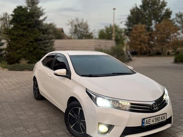 Авто Toyota Corolla 2016 № 7946628