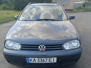 Авто Volkswagen Golf 2001 № 7946847