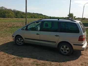 Авто Ford Galaxy 2002 № 7946898