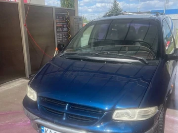 Авто Chrysler Voyager 2000 № 7946932