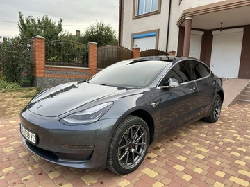 Авто Tesla Model 3 2020 № 7946986