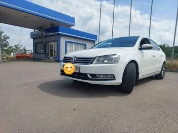 Авто Volkswagen Passat Sedan 2012 № 7947026