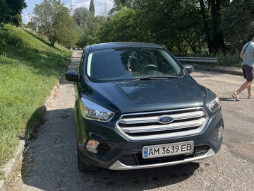 Авто Ford Escape 2019 № 7947027
