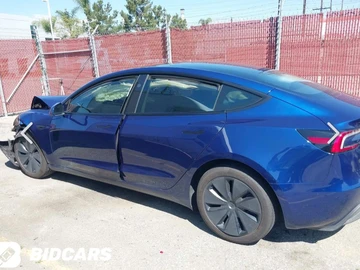 Авто Tesla Model 3 2024 № 7947089