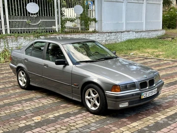 Авто BMW 3 Серия 1995 № 7947131