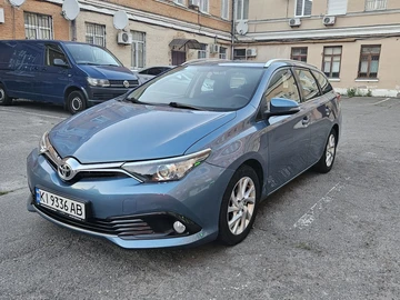 Авто Toyota Auris 2015 № 7947303