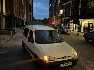 Авто Peugeot Partner 2002 № 7947323