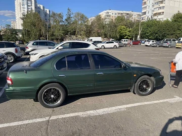 Авто Nissan Maxima 1998 № 7947500