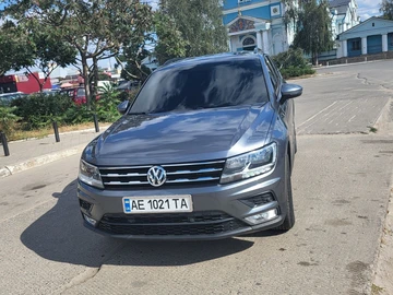 Авто Volkswagen Tiguan 2018 № 7947509