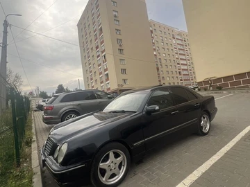 Авто Mercedes 320 2000 № 7947941