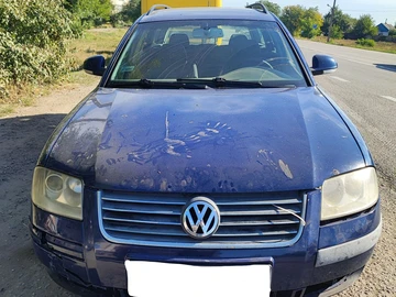 Авто Volkswagen Passat Variant 2004 № 7947995