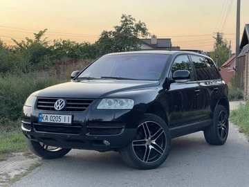 Авто Volkswagen Touareg 2005 № 7948172