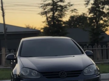 Авто Volkswagen Golf 2005 № 7948195