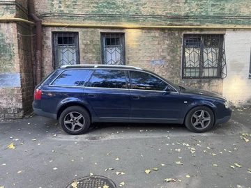 Авто Audi A6 2001 № 7948224