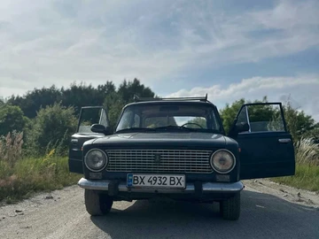 Авто ВАЗ 2101 1988 № 7948236