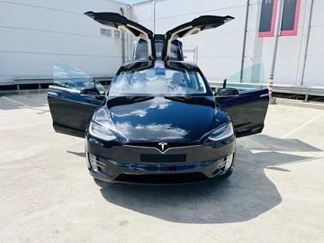 Авто Tesla Model X 2018 № 7948247