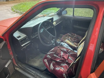 Авто Volkswagen Passat Hatchback 1985 № 7948611