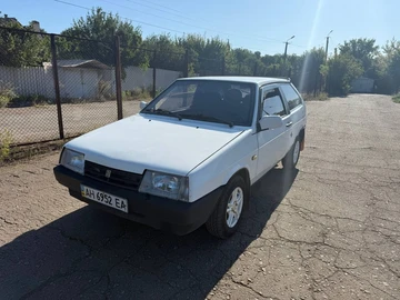 Авто ВАЗ 21083 1994 № 7948614