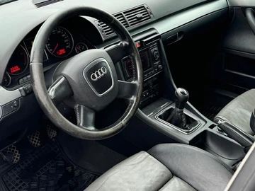 Авто Audi A4 2008 № 7948898