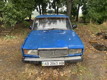 Авто ВАЗ 2107 1988 № 7948900