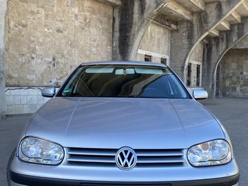 Авто Volkswagen Golf 2001 № 7949173