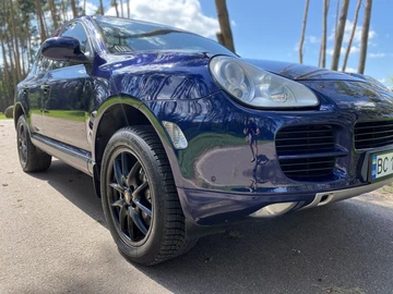 Авто Porsche Cayenne 2006 № 7949180