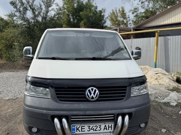 Авто Volkswagen Transporter 2004 № 7949193
