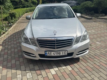 Авто Mercedes E Серия 2012 № 7949215