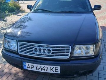 Авто Audi S4 1994 № 7949533