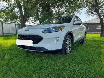 Авто Ford Escape 2020 № 7949571