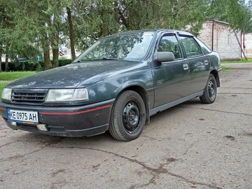 Авто Opel Vectra 1992 № 7949885