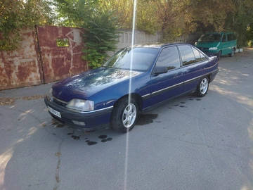 Авто Opel Omega 1992 № 7949937