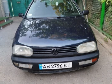 Авто Volkswagen Golf 1998 № 7949960