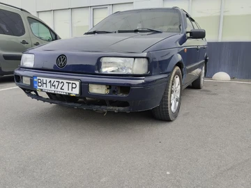 Авто Volkswagen Passat Variant 1991 № 7949982