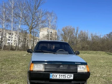 Авто ЗАЗ Таврия 2004 № 7950000