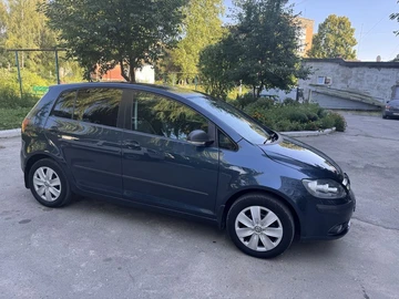 Авто Volkswagen Golf Plus 2007 № 7950006