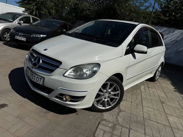 Авто Mercedes B Серия 2010 № 7950016
