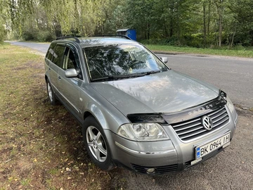 Авто Volkswagen Passat Variant 2001 № 7950196