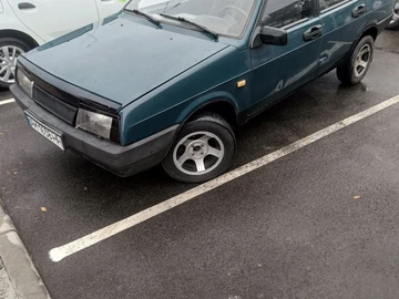 Авто ВАЗ 21099 1999 № 7950393
