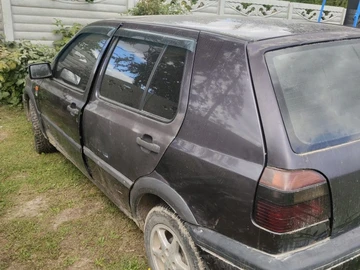 Авто Volkswagen Golf 1994 № 7950443