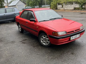 Авто Mazda 323 1992 № 7950570