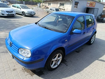 Авто Volkswagen Golf 1998 № 7950741