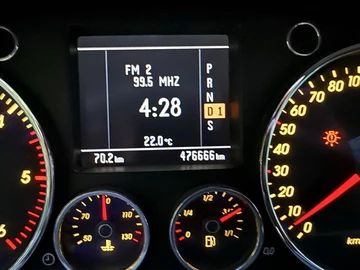 Авто Volkswagen Touareg 2006 № 7950807