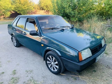 Авто ВАЗ 21099 2000 № 7951107