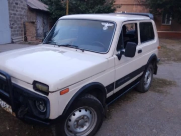 Авто ВАЗ 2121 1986 № 7951116